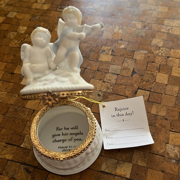 Angel Decoration “For he will give his angels charge of you.” psalm 91:11 - Picture 2 of 2